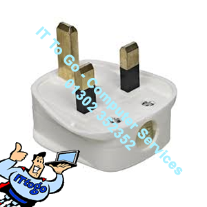 Status Main Plug In White 13amp - IT To Go - Computer Services